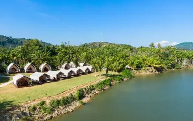 Sanya Haitang Bay Wilderness Pastoral Homestay Hi King Camp