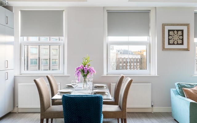 Stylish Modern 2-bedroom Apartment on Cromwell