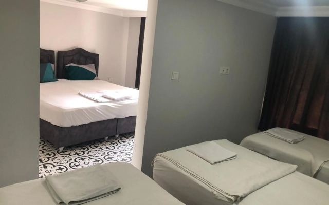 Reydel Hotel