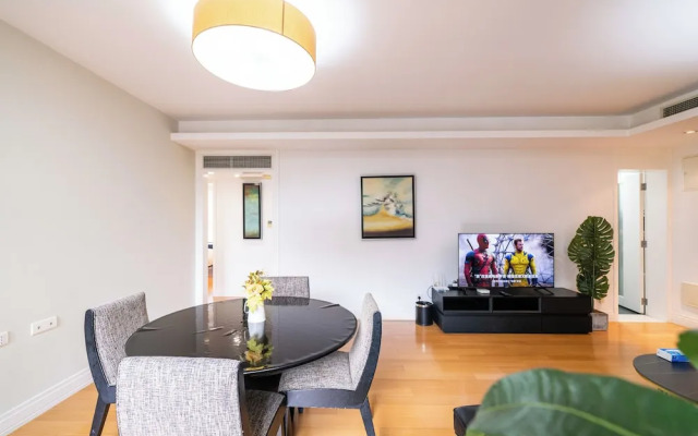 Tyms 3BR 2BA Apt Xujiahui Center