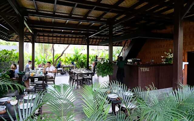 JAPA Suites and Villas