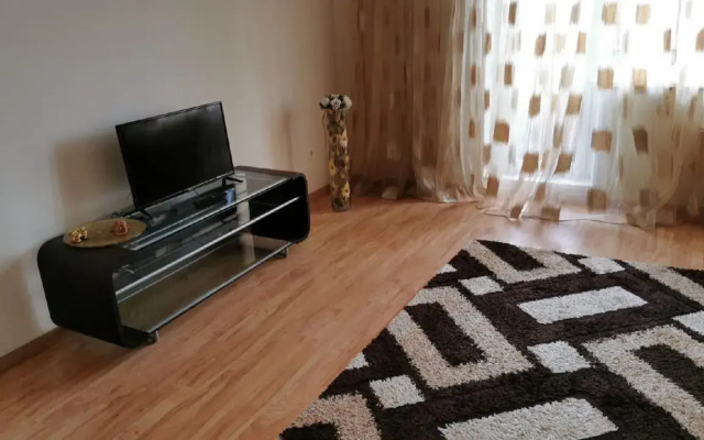 Апартаменты на улице Молодогвардейцев 70 В