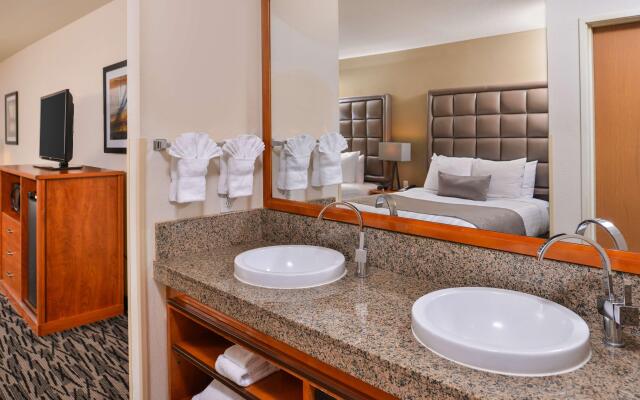 Best Western Plus Mountain View Auburn Inn