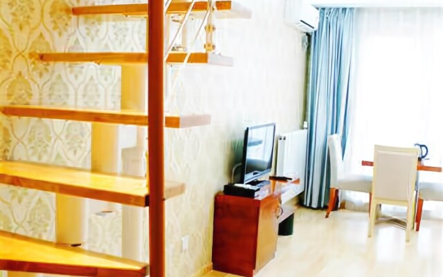 Tairui Fashion Hotel