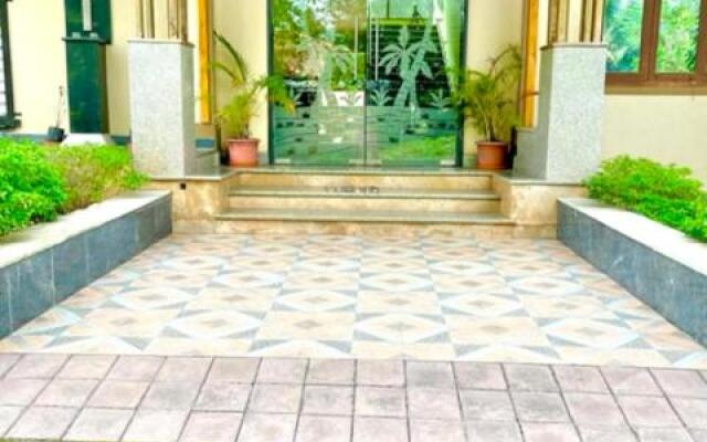 Hill View by Himalaya