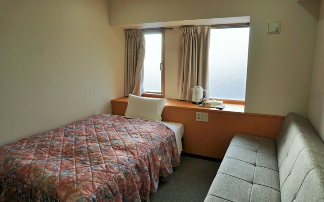 Kyoto Universal Hotel Karasuma