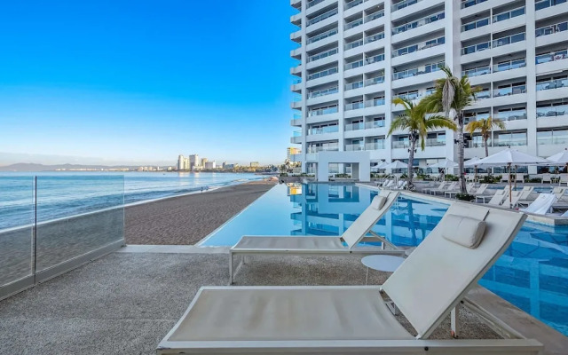 Panoramic Hot Tub Oceanview Luxury 4BR Penthouse