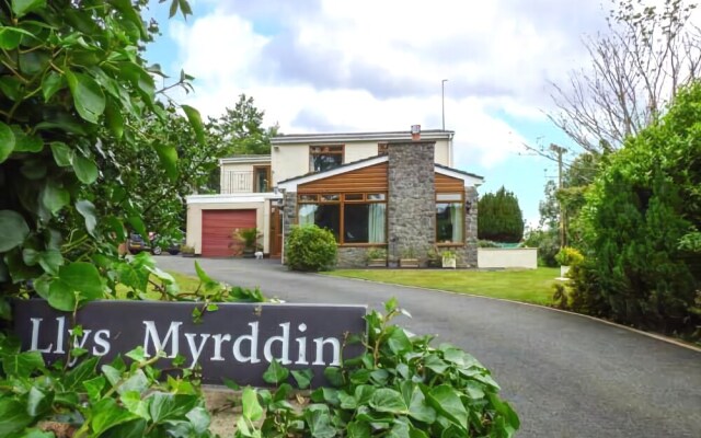 Llys Myrddin