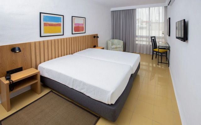 Hotel Apartamentos Foz Atlântida