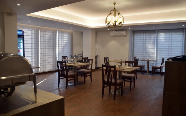 Priyo Nibash Stylish Residential Hotel