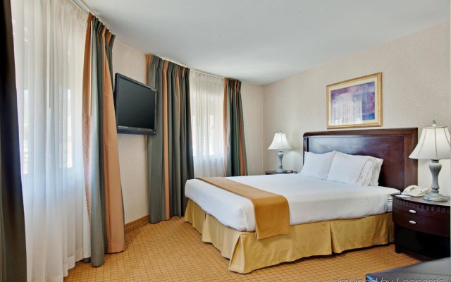 Holiday Inn Express Hotel and Suites Pasadena-Colorado Blvd, an IHG Hotel