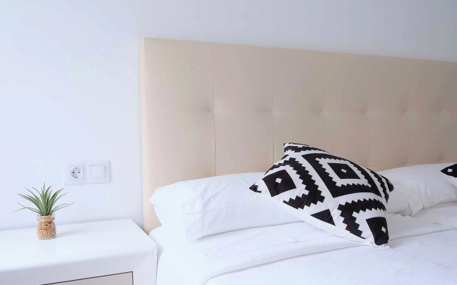 Elegant Apartment in Ourense in the City Center