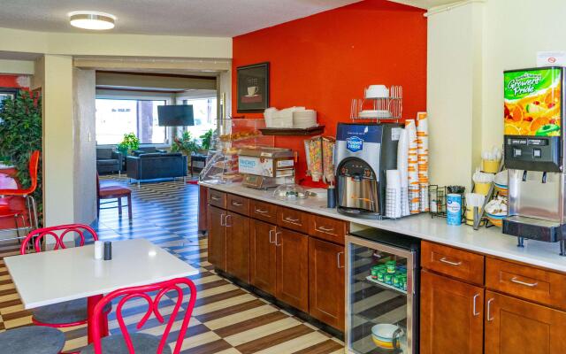 Econo Lodge Weldon - Roanoke Rapids