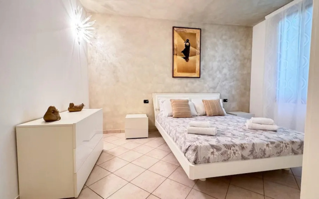 Lady Teresa Apartment by Ca-sa Check