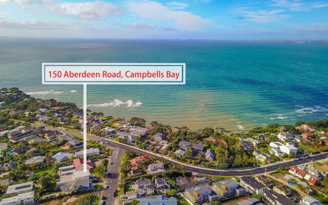 Auckland Campbell’s Bay Seaside Retreat