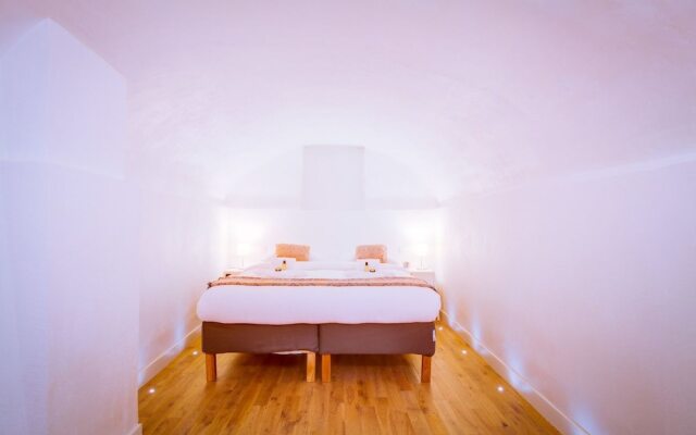 Design Apartment - One Bedroom Flat in the 5th Arrondissement