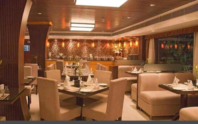 Hotel Prithvi Palace - Near Delhi Airport