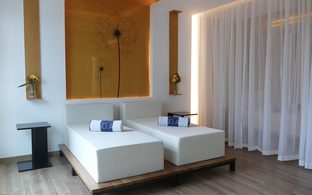 Grand Aston Habana