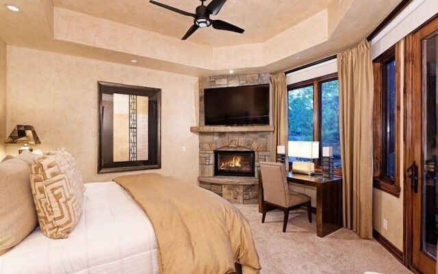 Snowmass Castle Hill