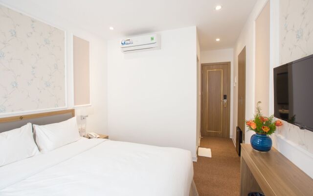 Vyhouse Hanoi Hotel
