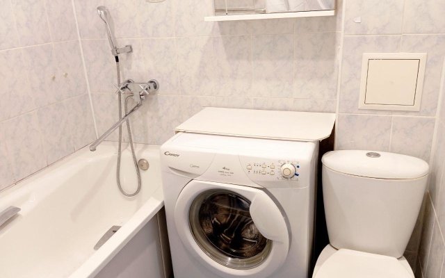 Уютный Север на улице Марата