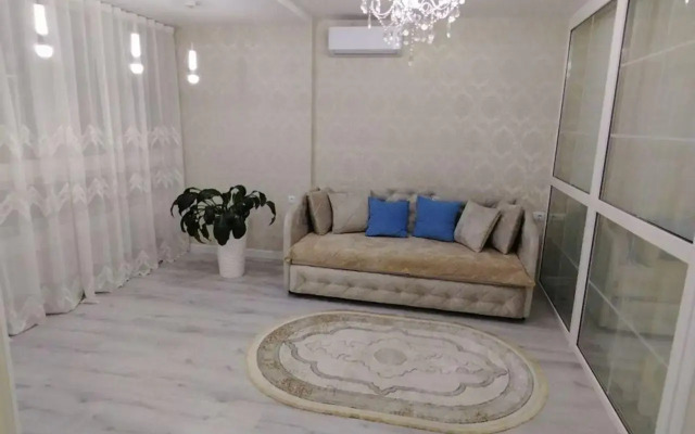 Studio apartments on Yamasheva Avenue 35