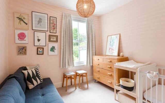 South London Architectural Retreat
