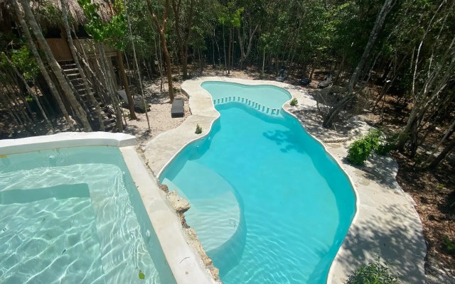 Aldea Maya-Ha Cabañas con cenotes