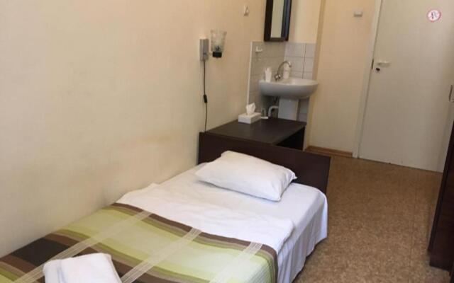 Hostel Viktorija with Private Rooms