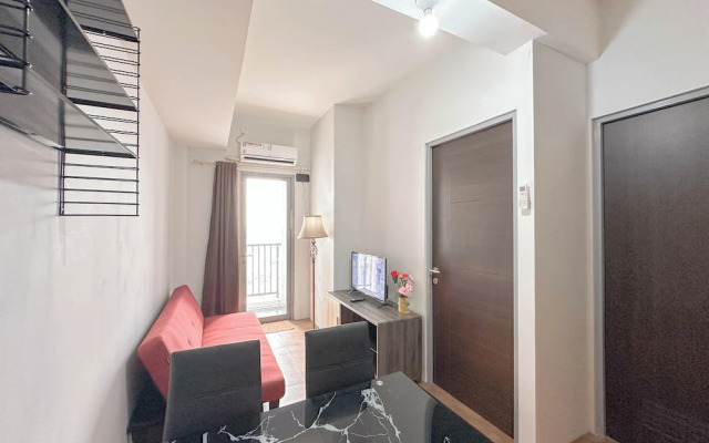 1Br Spacious And Vibrant At Tamansari Prospero Apartment