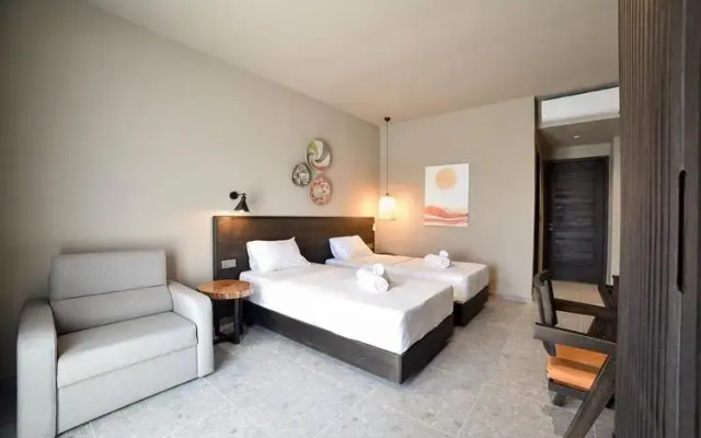 Kotinos Beach Hotel