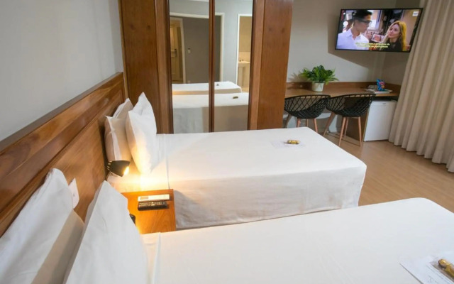 Regency Park Hotel
