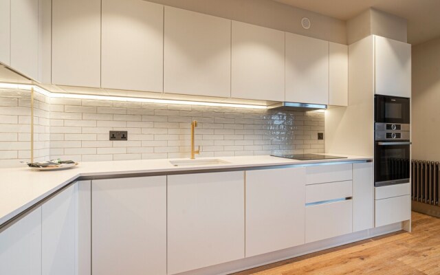 Contemporary North London Flat