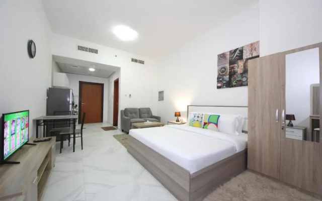 Signature Holiday Homes - Furnished Studio in Palace Tower 2, Silicon Oasis - Apartment in ดูไบ - Photo 4