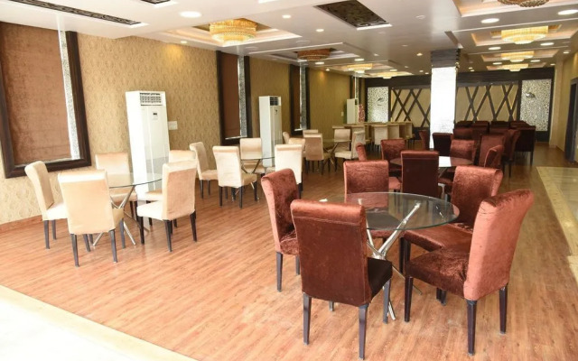 White Mushroom hotel - V Inn