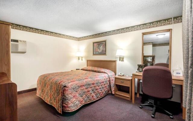 Rodeway Inn & Suites Ithaca South