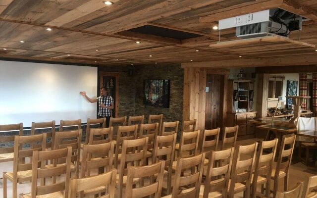 Hôtel Restaurant Bois Joly