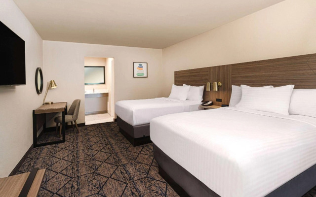 Ramada by Wyndham Modesto Yosemite Area