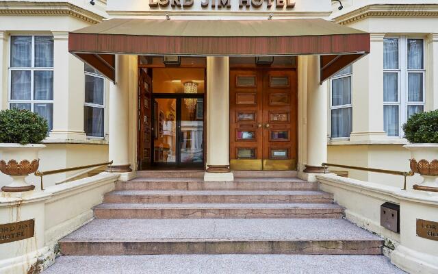 hotelImage