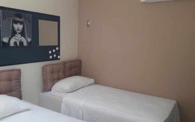 Garvey Park Hotel