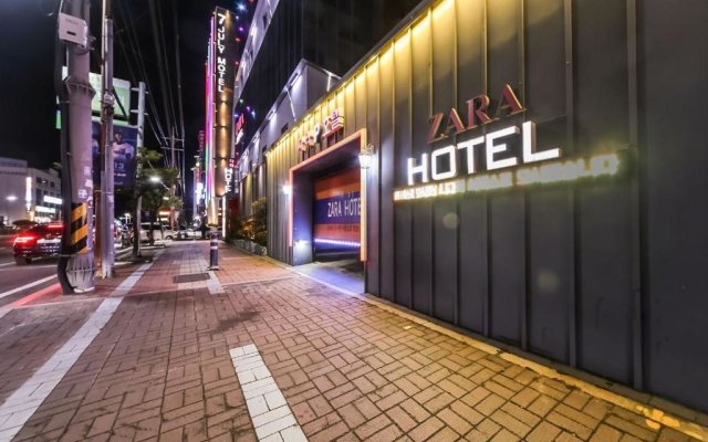 Zara Hotel