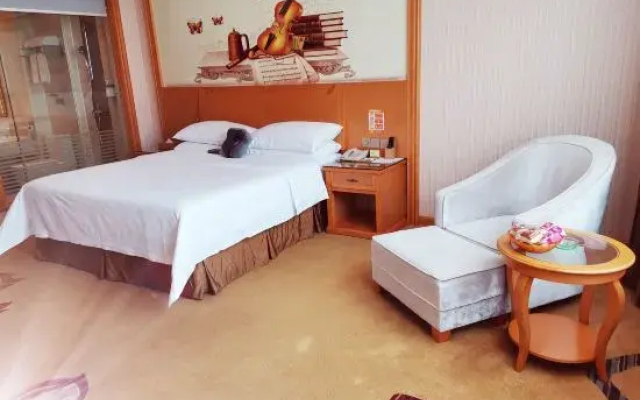 Vienna Hotel (Shaoguan Lechang Branch)