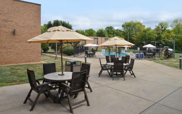 Best Western Leesburg Hotel & Conference Center