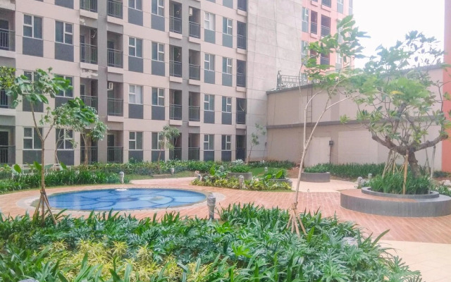 Relaxing Studio Apartment At Transpark Juanda Bekasi Timur
