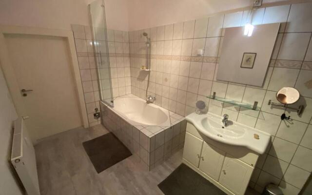 Helle 3-Zimmerwohnung in Uninähe