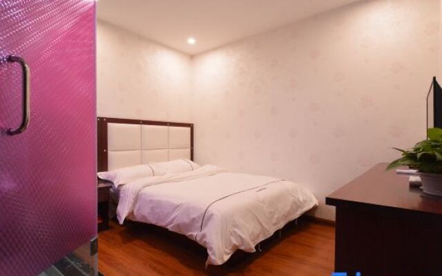 Zhengzhou Yaxin Hotel (Leshang Plaza)