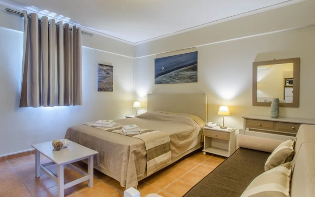 Plaka Studios