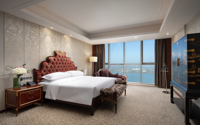 Crowne Plaza Zhenjiang by IHG