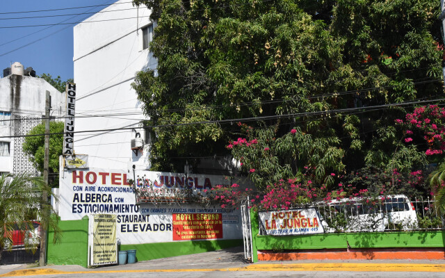 Hotel La Jungla