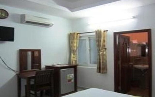 Minh Chau Hotel